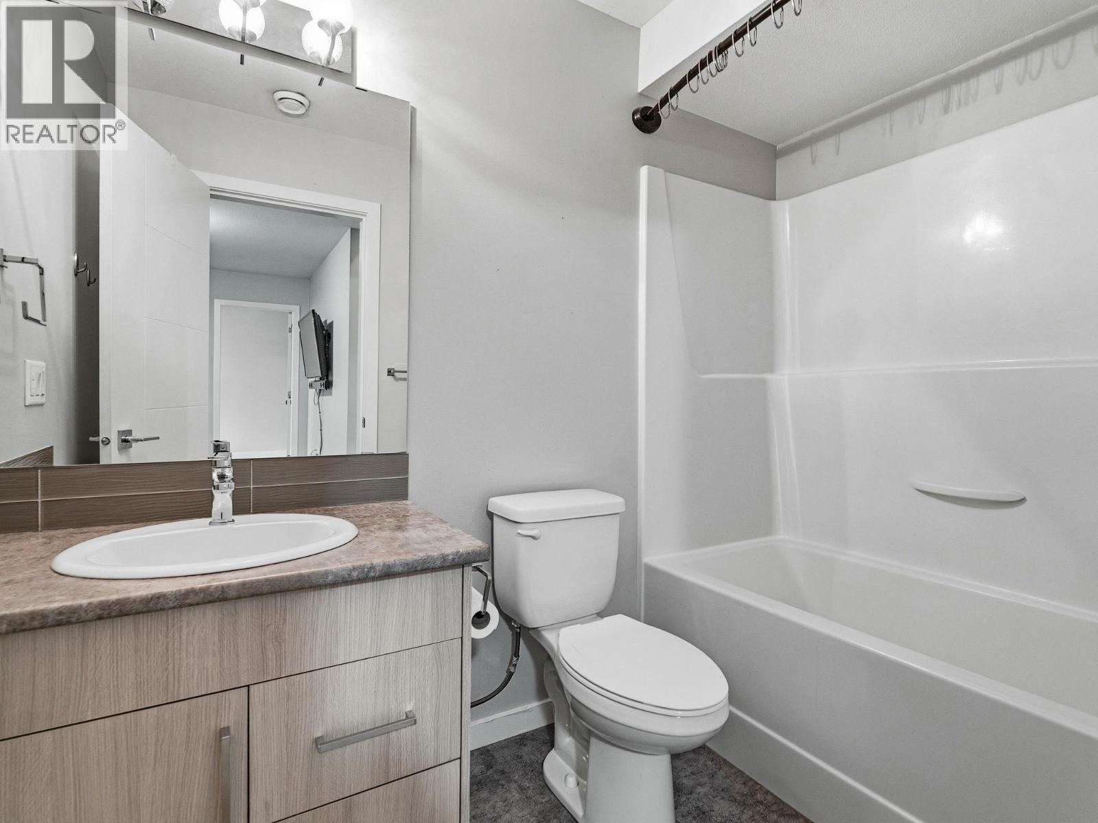 580 Patterson Avenue - 23
