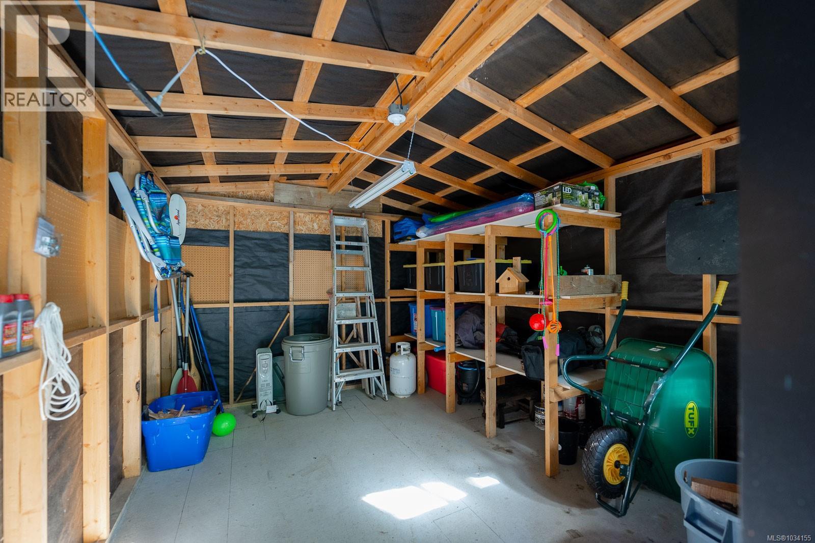 #40 8631 South Shore Rd - 29