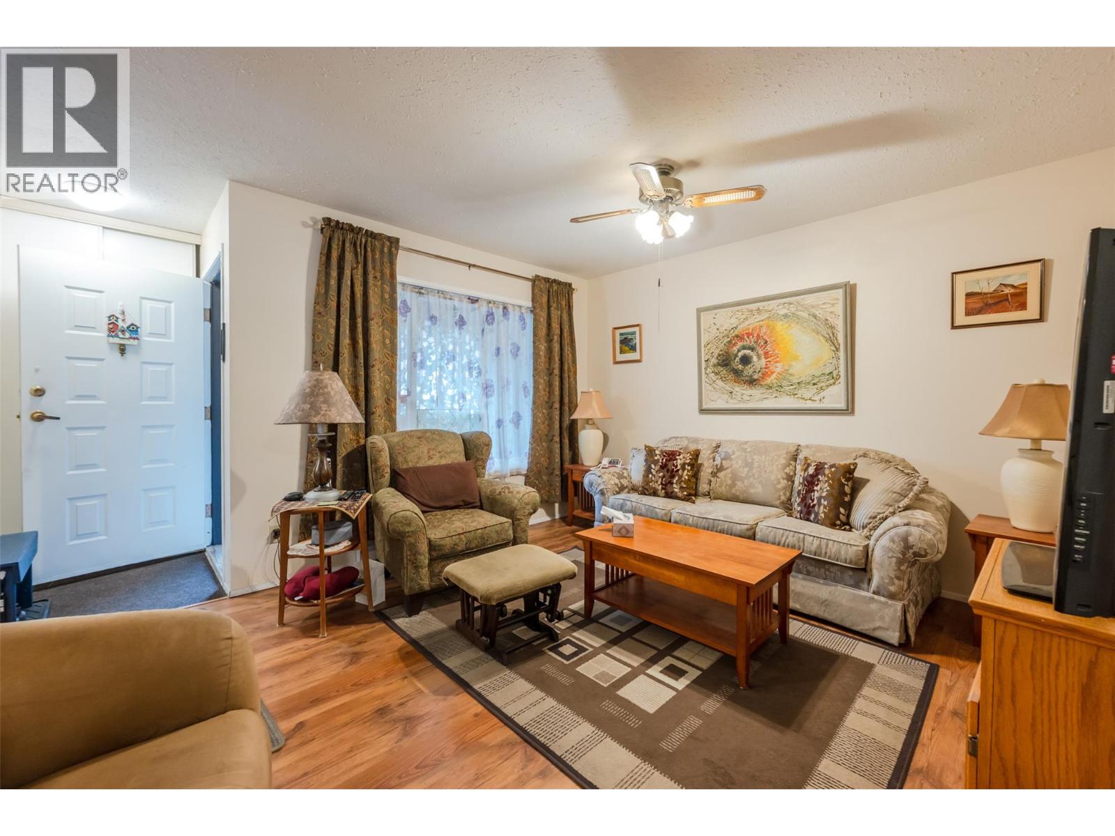 1 6462 Park Drive, Oliver