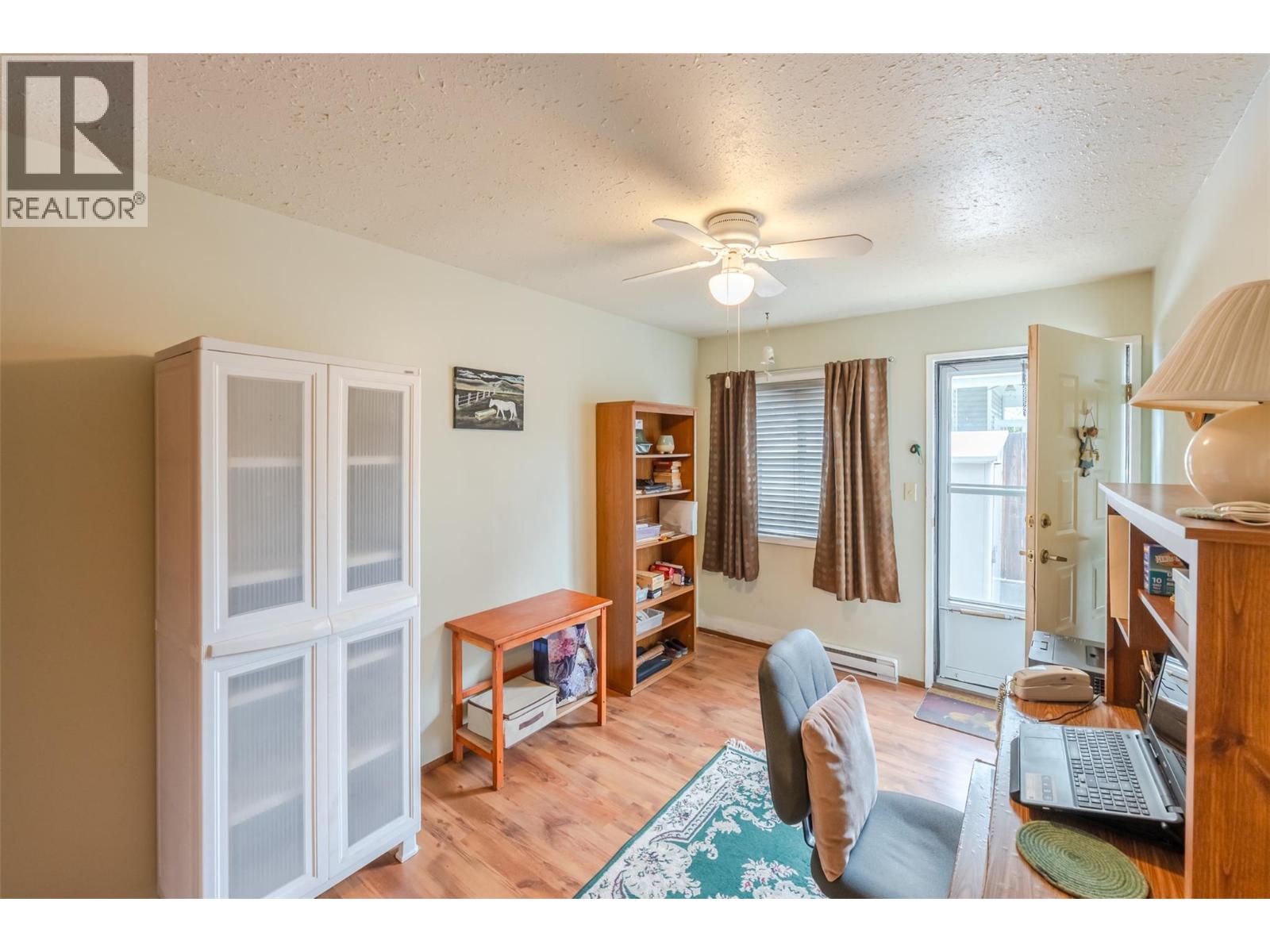 1 6462 Park Drive, Oliver