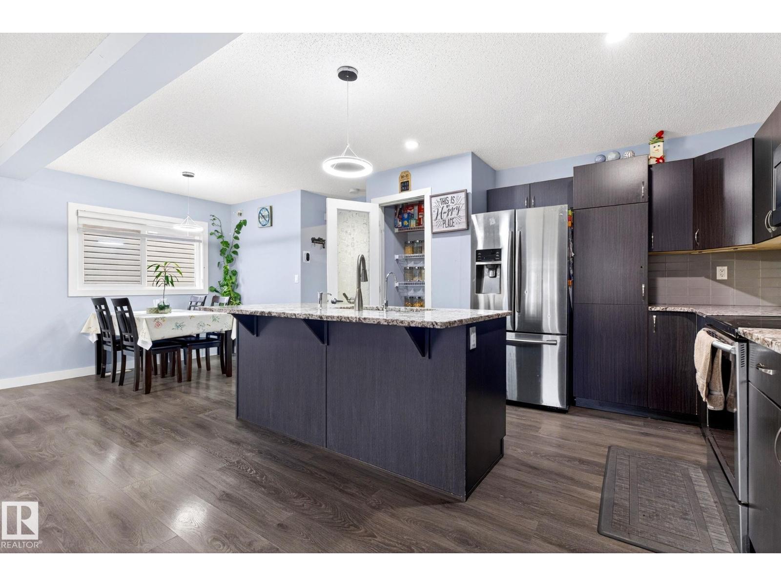 308 42 AV NW, Edmonton