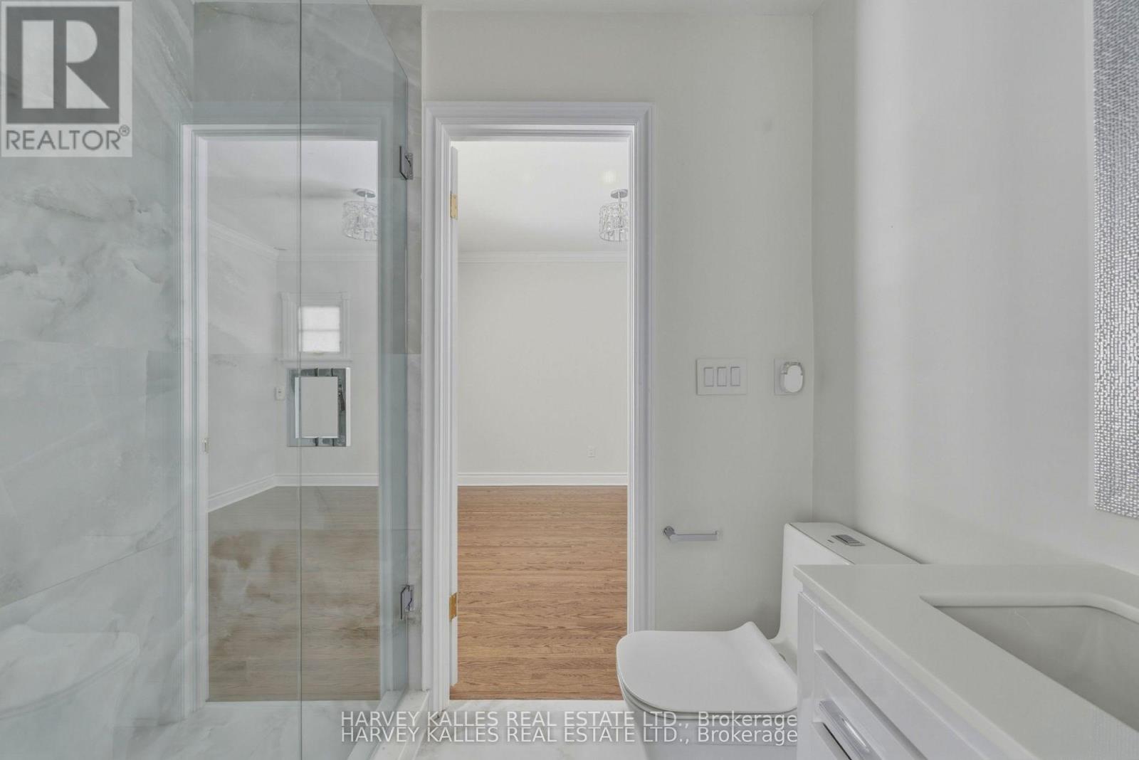 530 BLYTHWOOD ROAD - 21