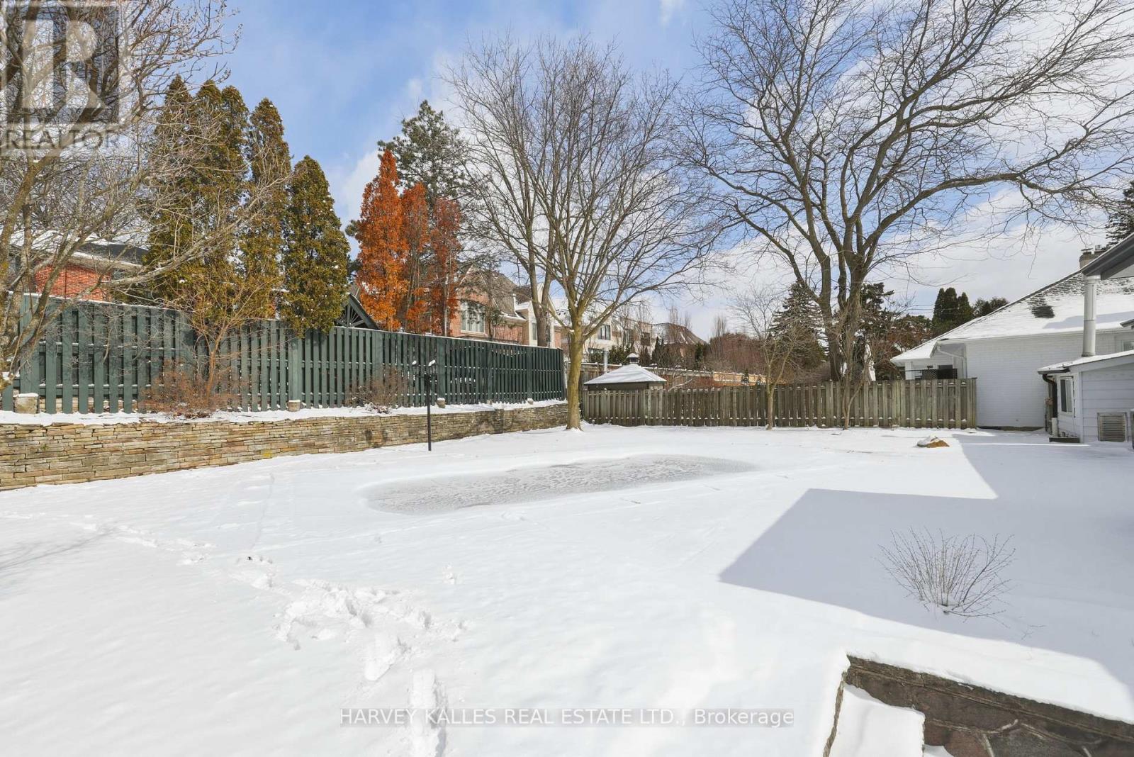 530 BLYTHWOOD ROAD - 46