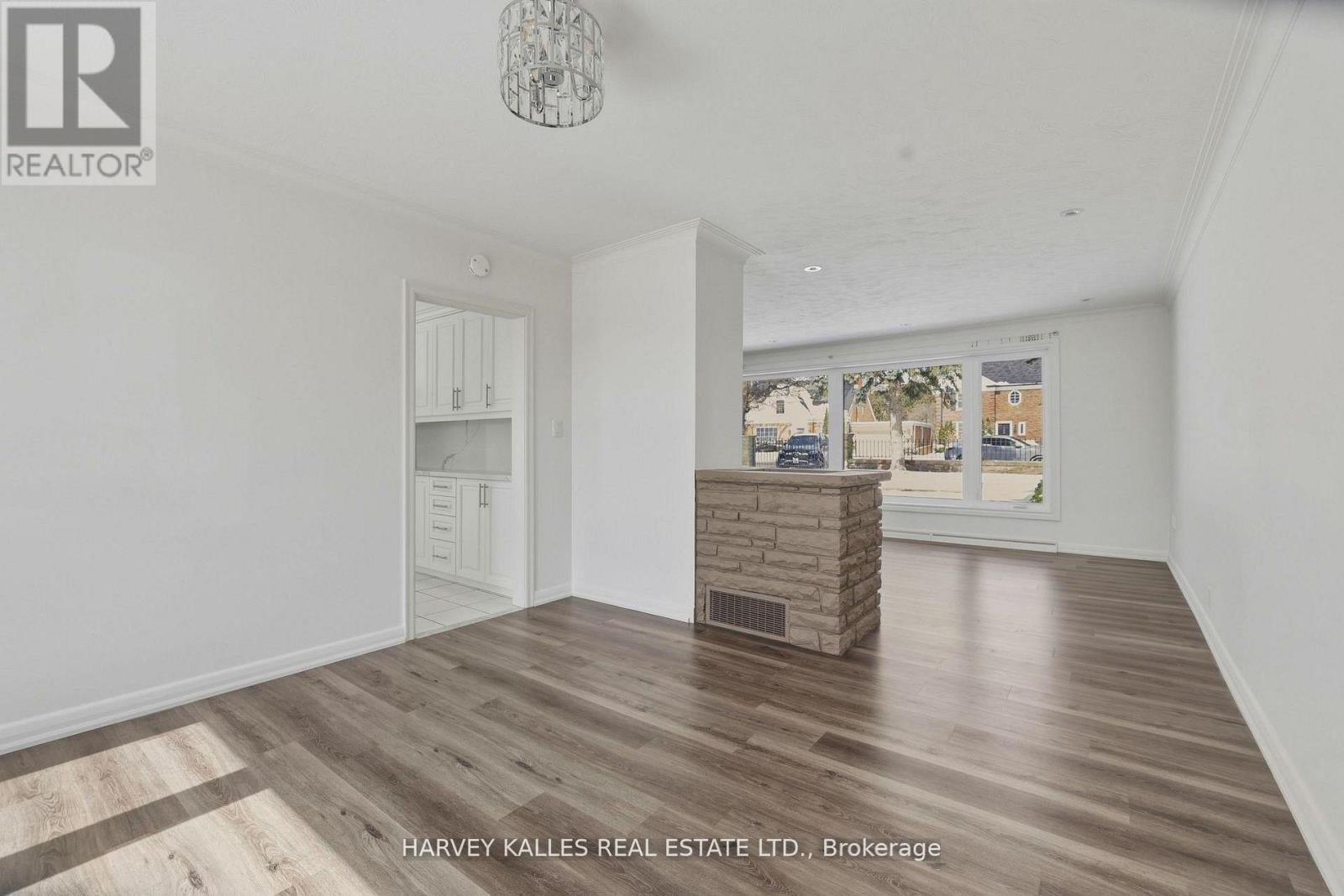 537 BLYTHWOOD ROAD - 12