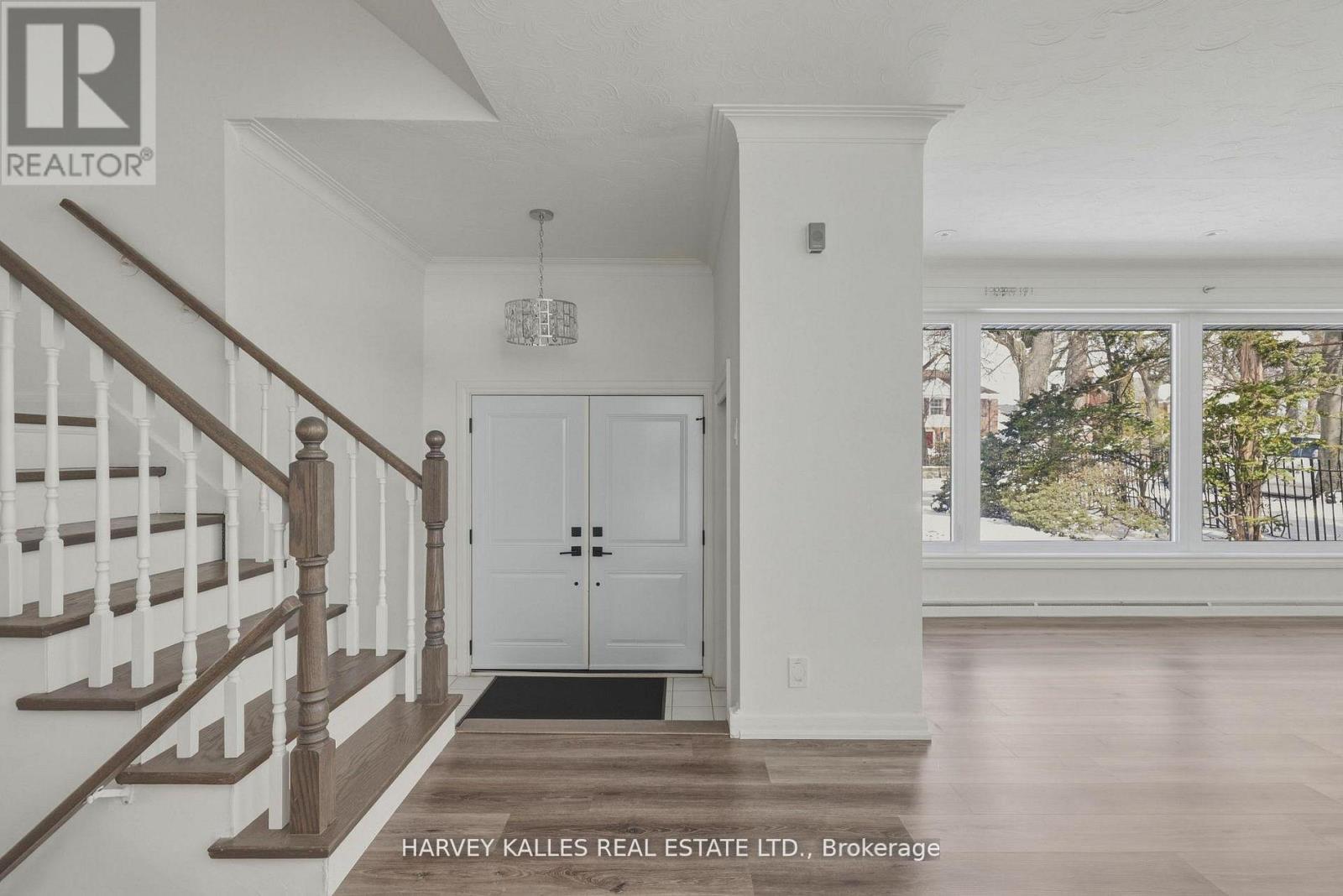 537 BLYTHWOOD ROAD - 20