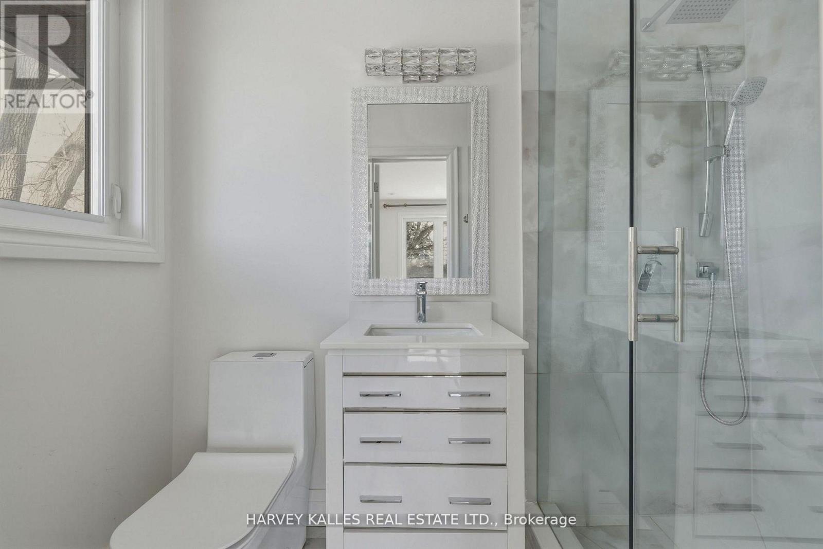 537 BLYTHWOOD ROAD - 38