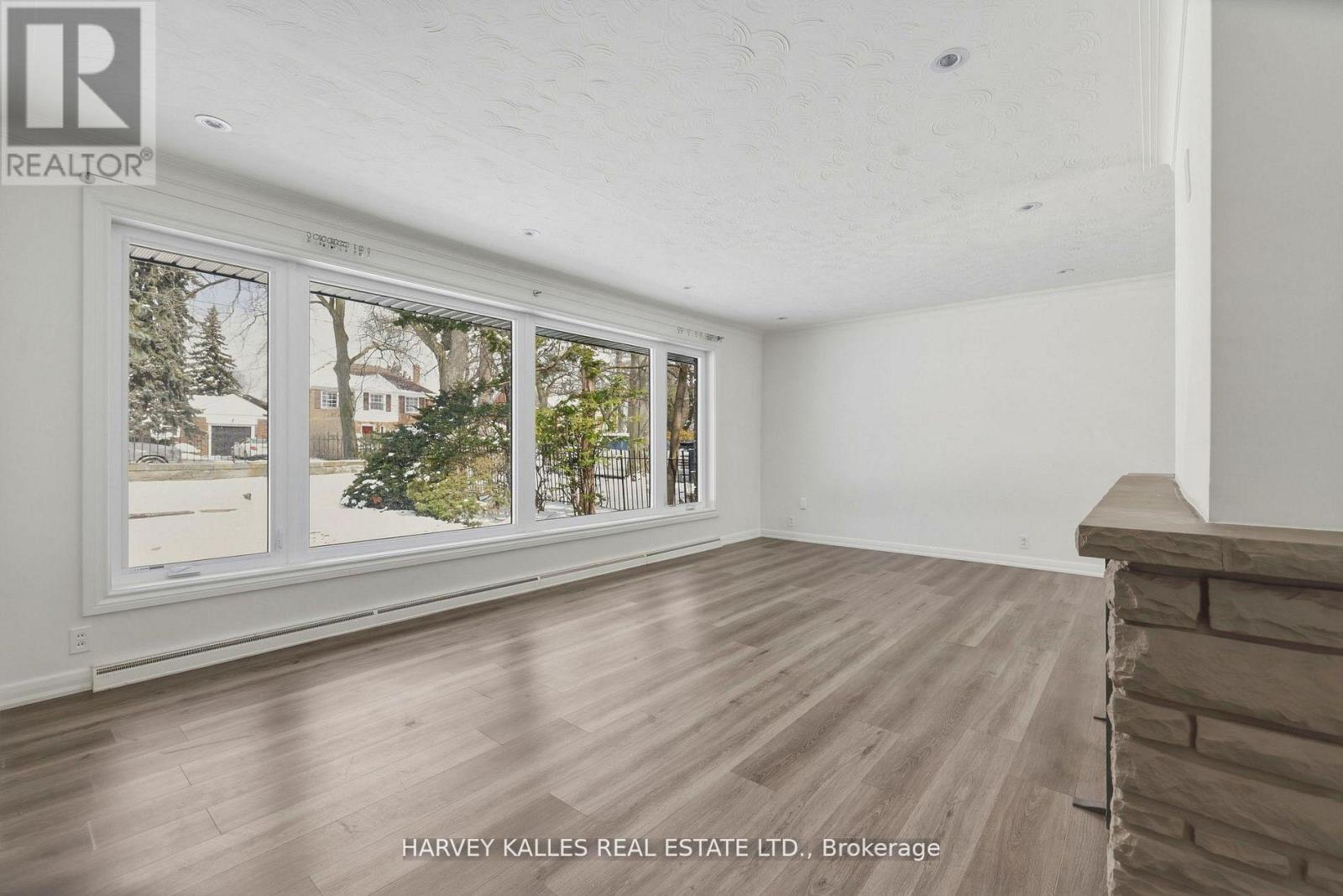 537 BLYTHWOOD ROAD - 4