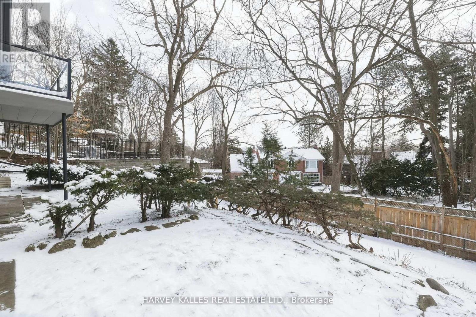 537 BLYTHWOOD ROAD - 40