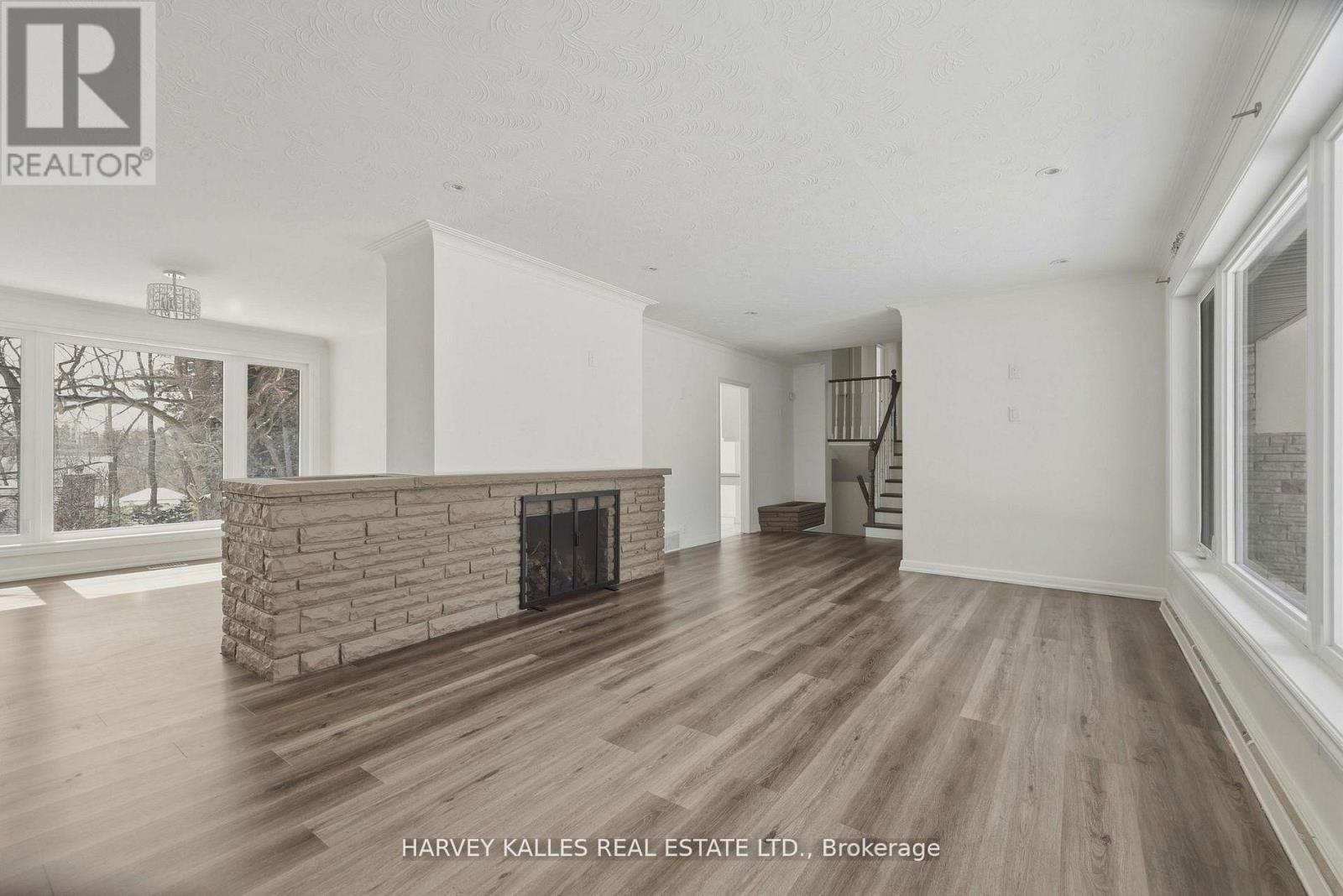 537 BLYTHWOOD ROAD - 7