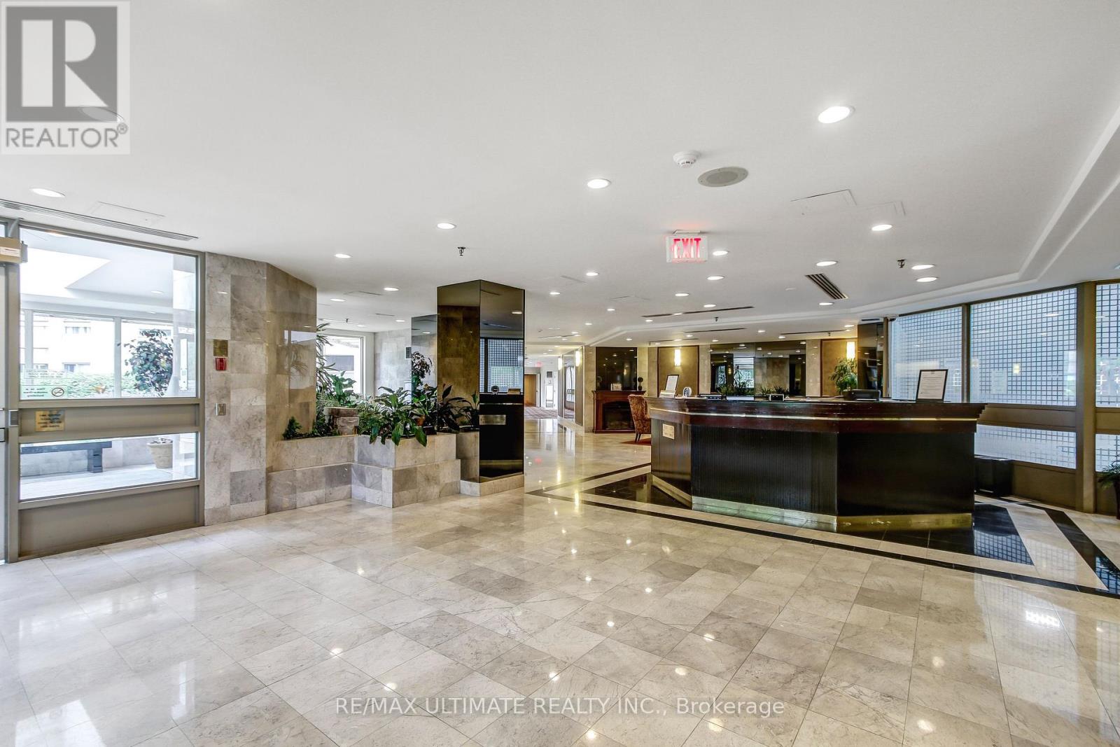 #1205B 3231 EGLINTON AVENUE E - 24