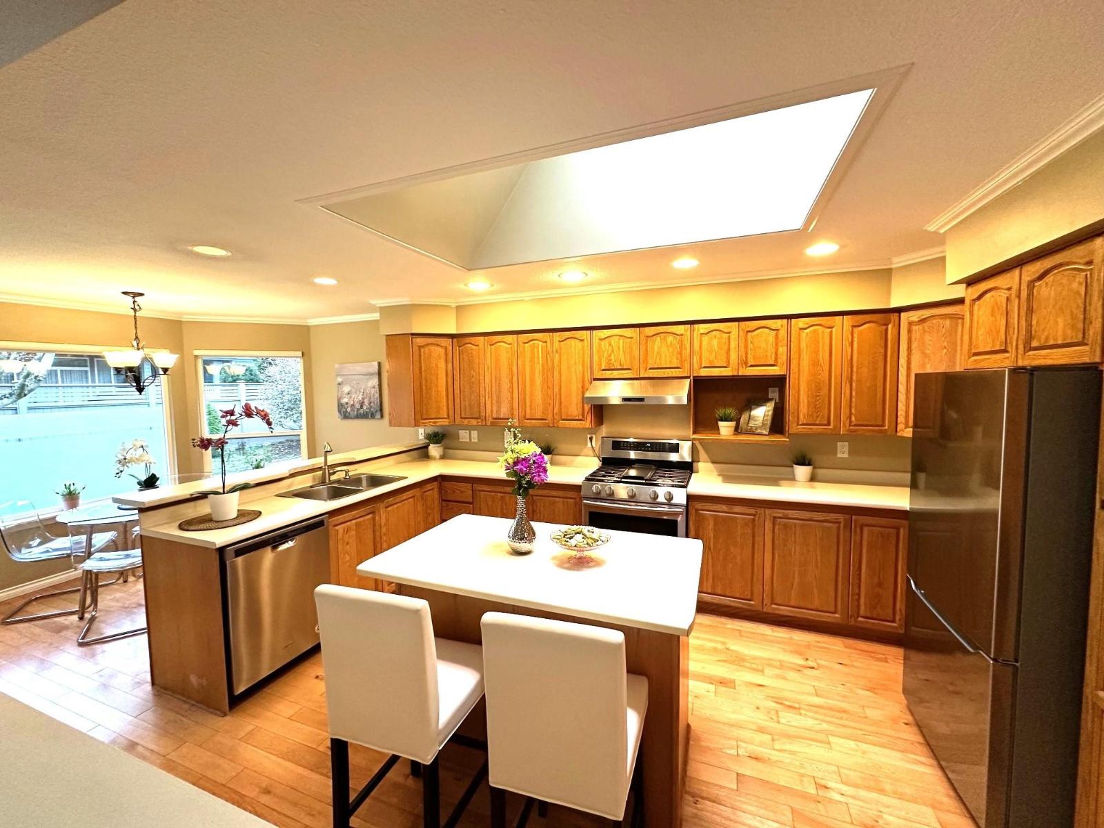 3 Bed, 3 Bath House for Sale in Surrey – 14897 22 AVENUE, Surrey - Image 35