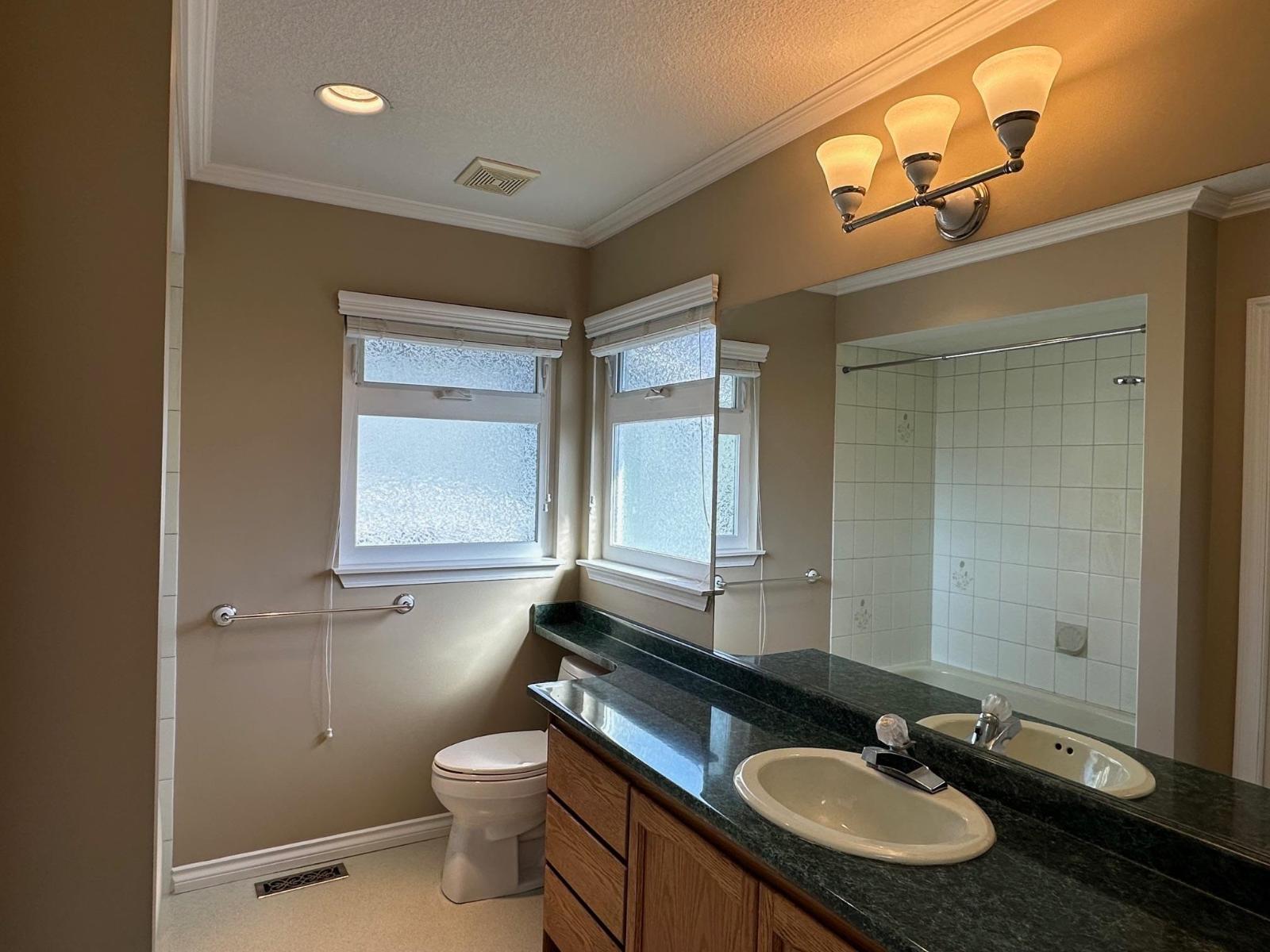 3 Bed, 3 Bath House for Sale in Surrey – 14897 22 AVENUE, Surrey - Image 22