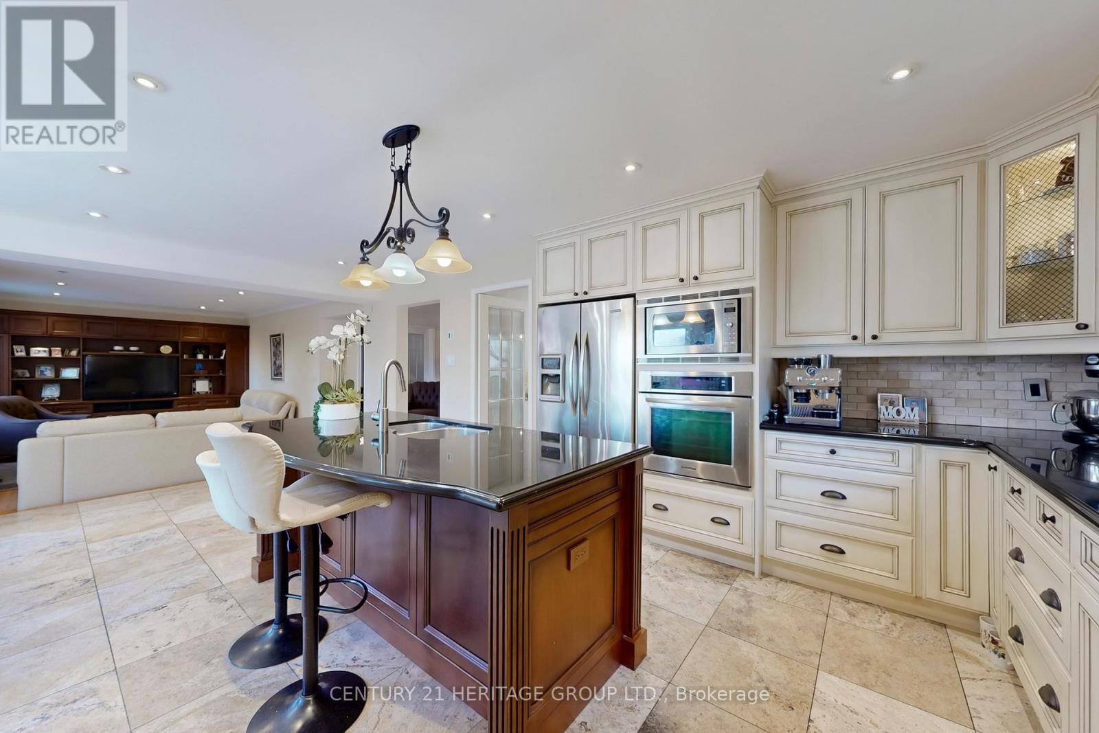 136 CRANBERRY LANE - 10