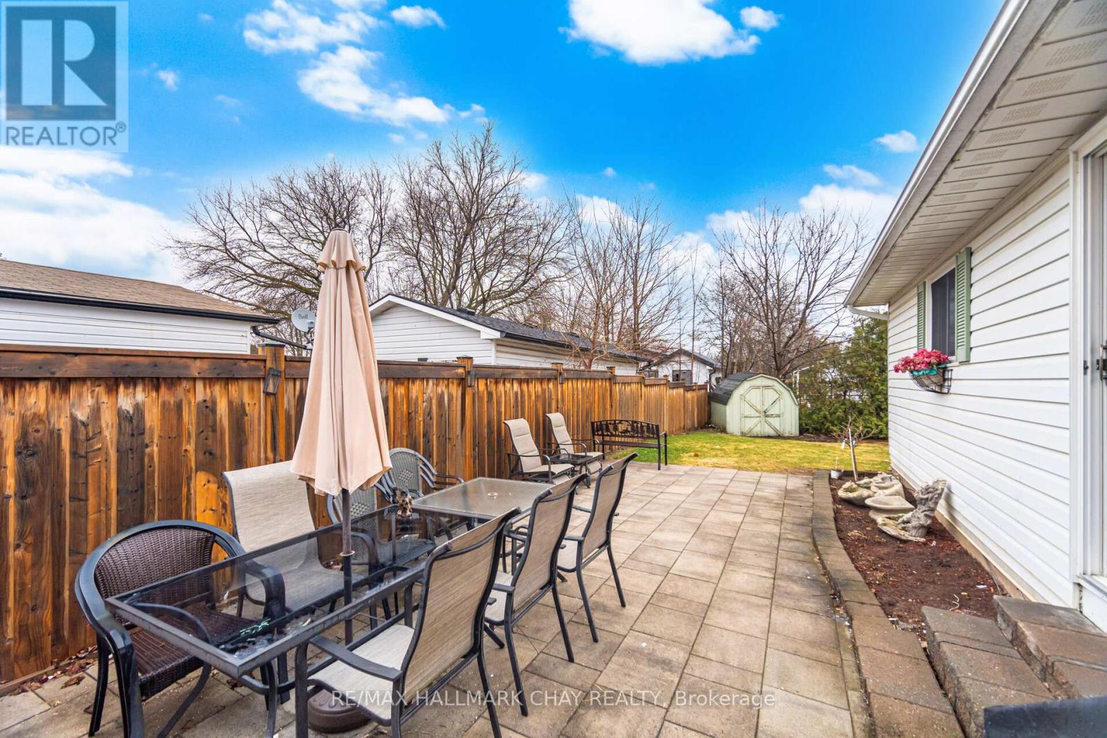 97 WALKEM DRIVE - 45