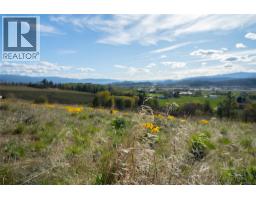 5152 Whitetail Drive, Kelowna, BC V1X7V7 Photo 9