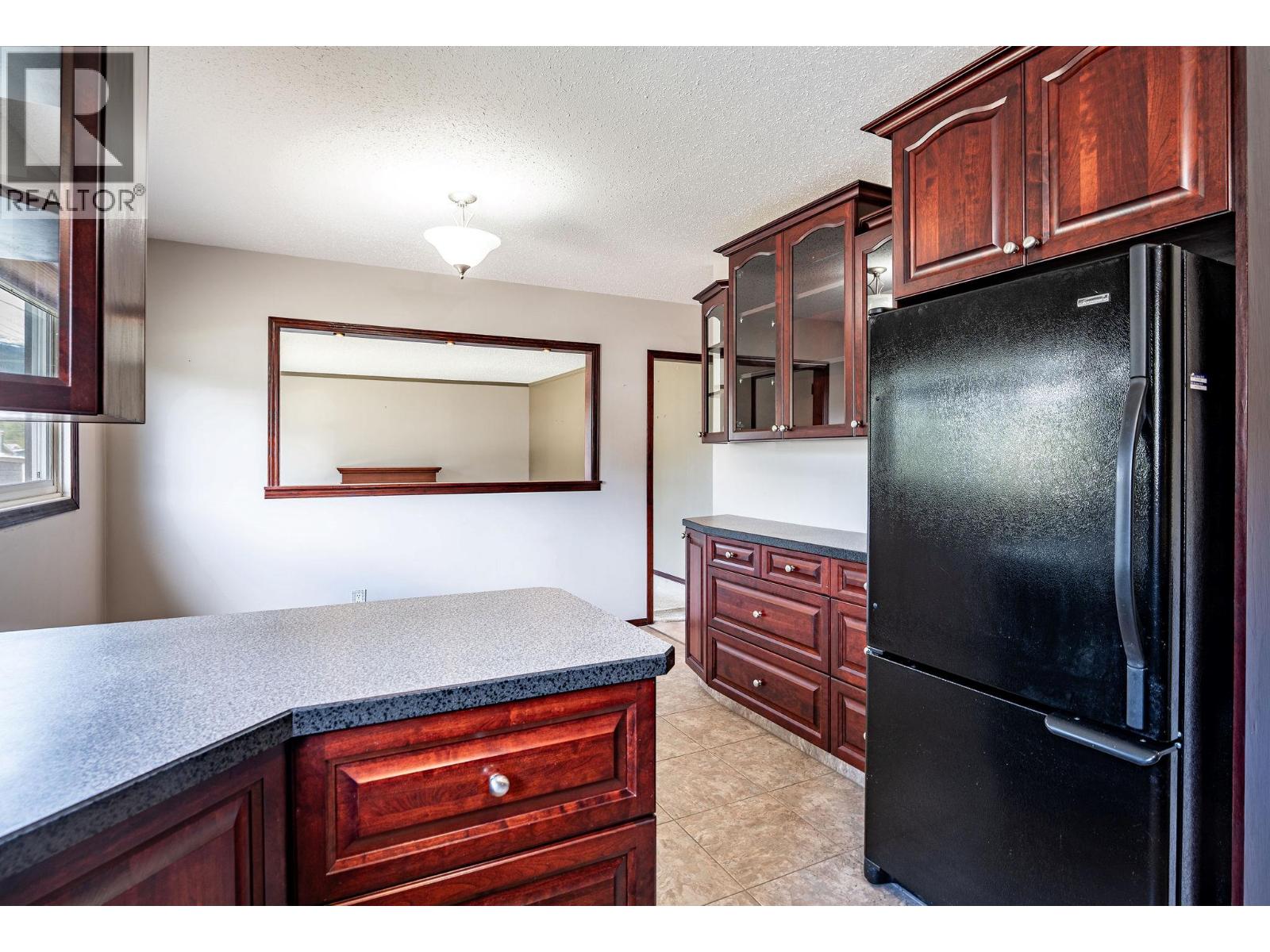 80 Burke Drive, Revelstoke