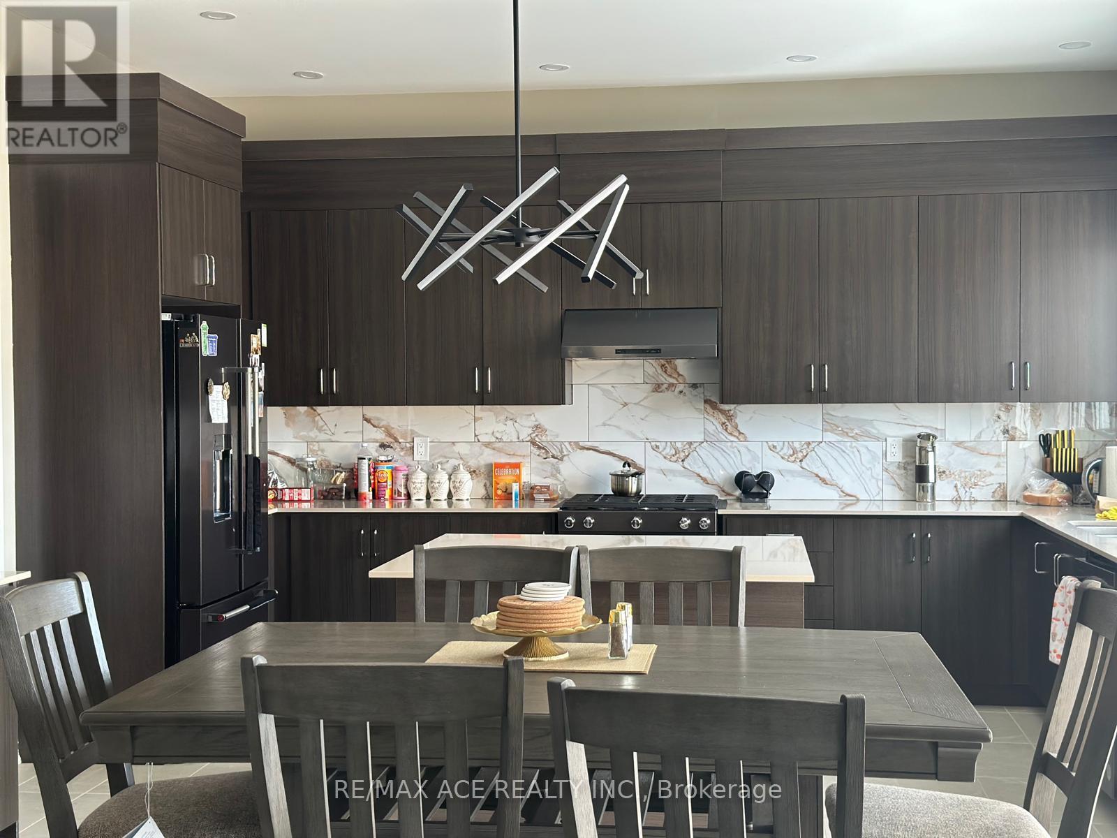 50 GOLDEN MEADOWS DRIVE - 6