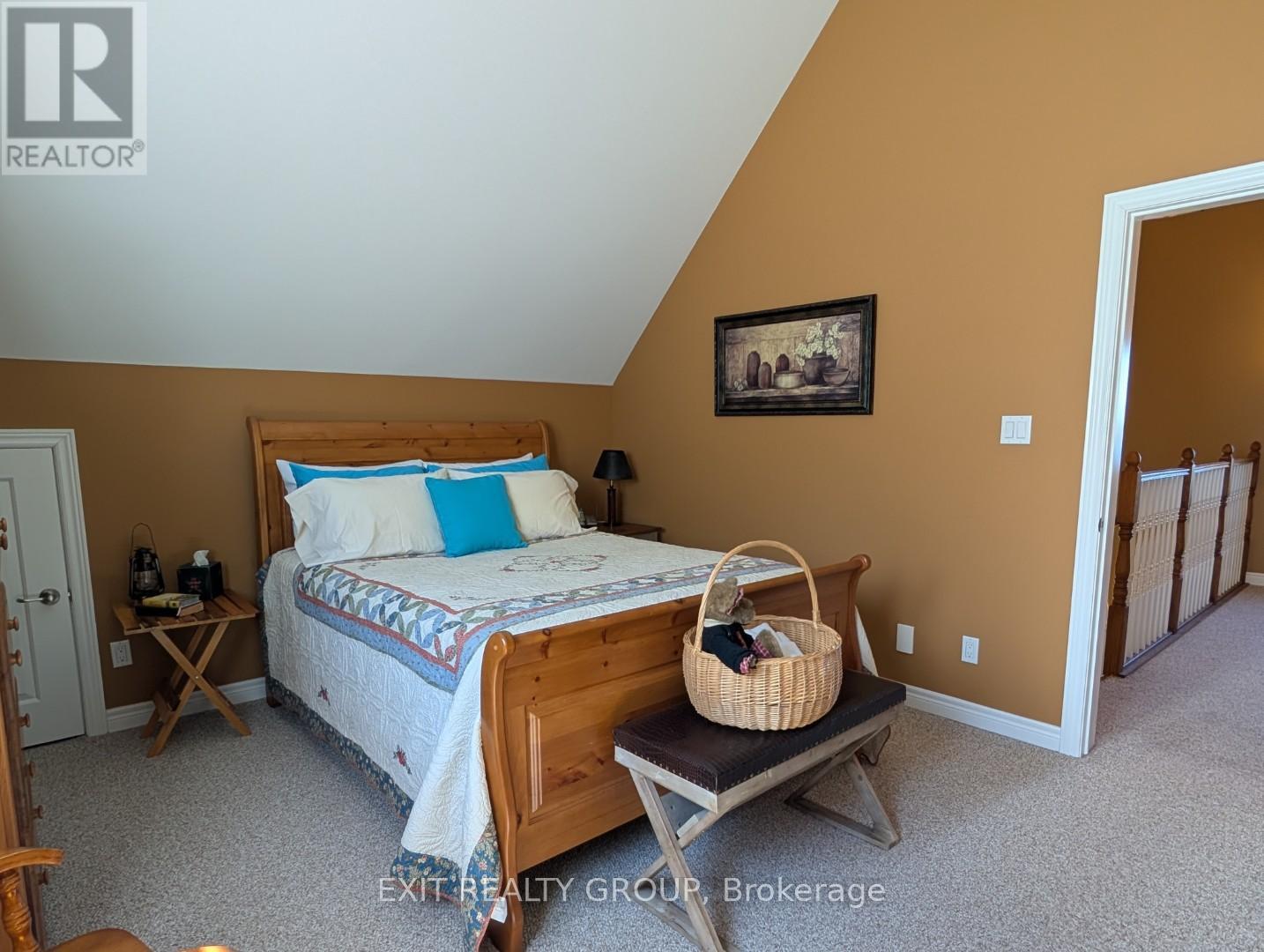 2639 WESLEMKOON LAKE ROAD - 33