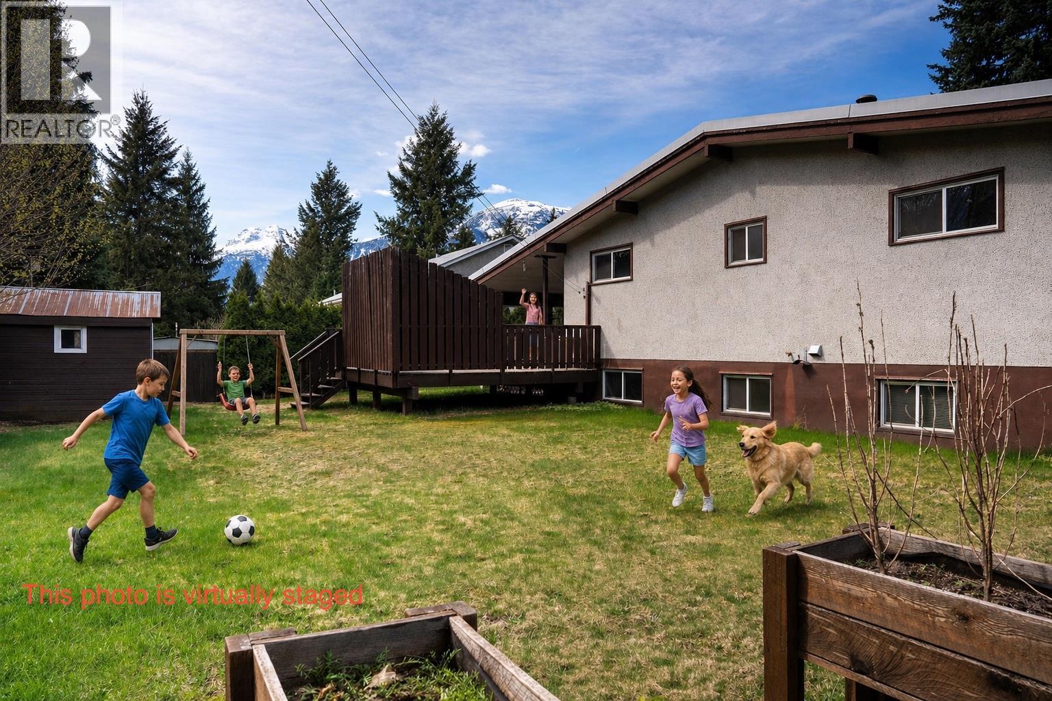 80 Burke Drive, Revelstoke