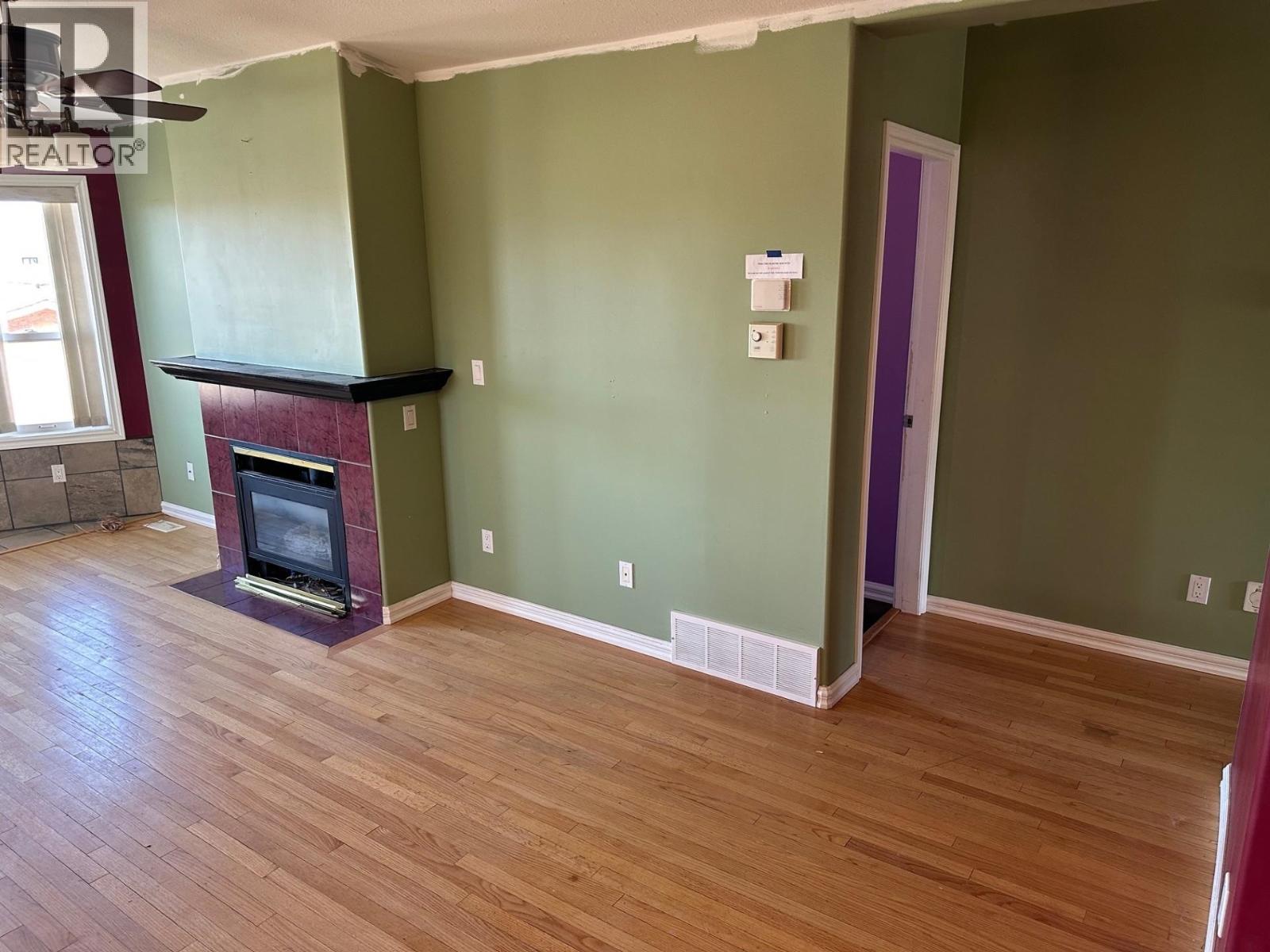 9920 112 AVENUE - 3