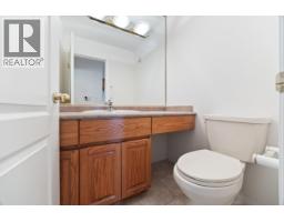 7055 Gray Avenue, Burnaby, BC V5J3Y9 Photo 32