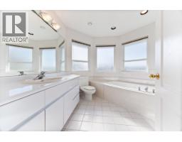 7055 Gray Avenue, Burnaby, BC V5J3Y9 Photo 24