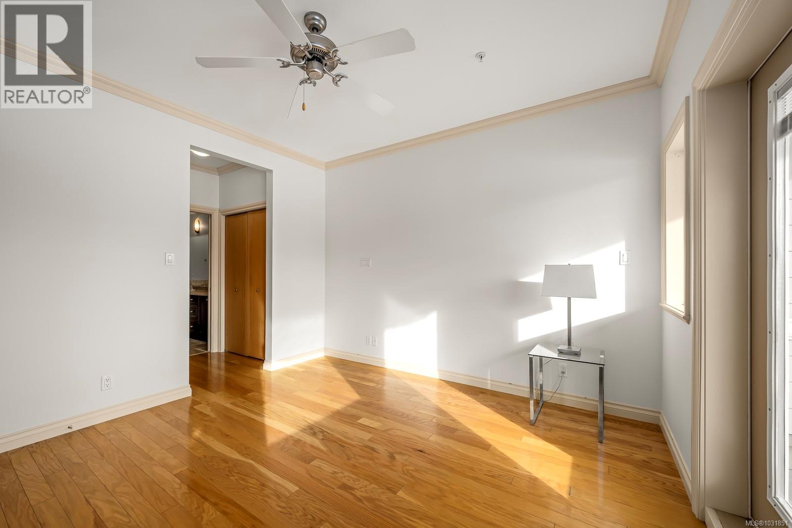 #303 2676 Island Hwy - 10
