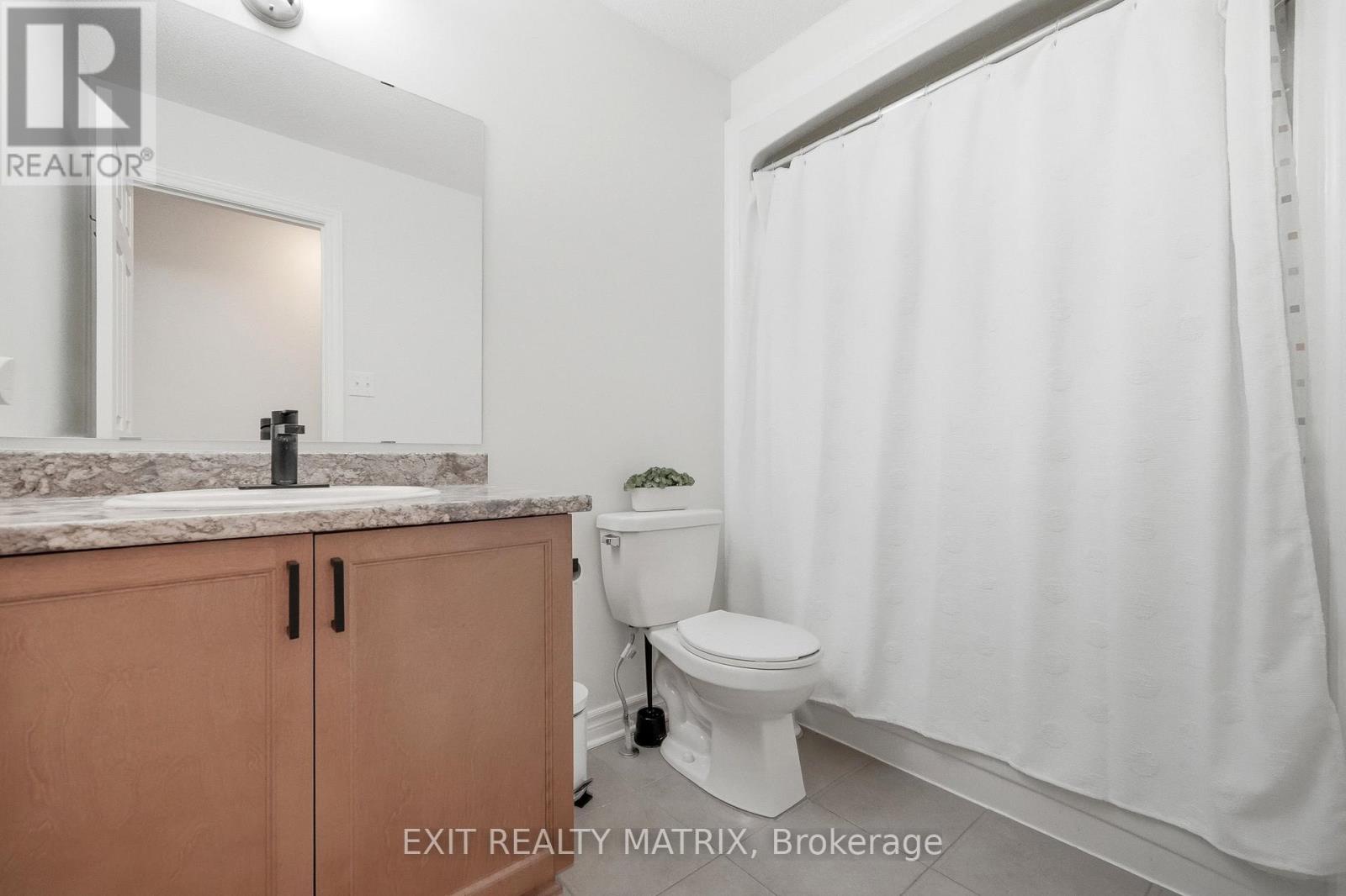 129 ABBEY CRESCENT - 22