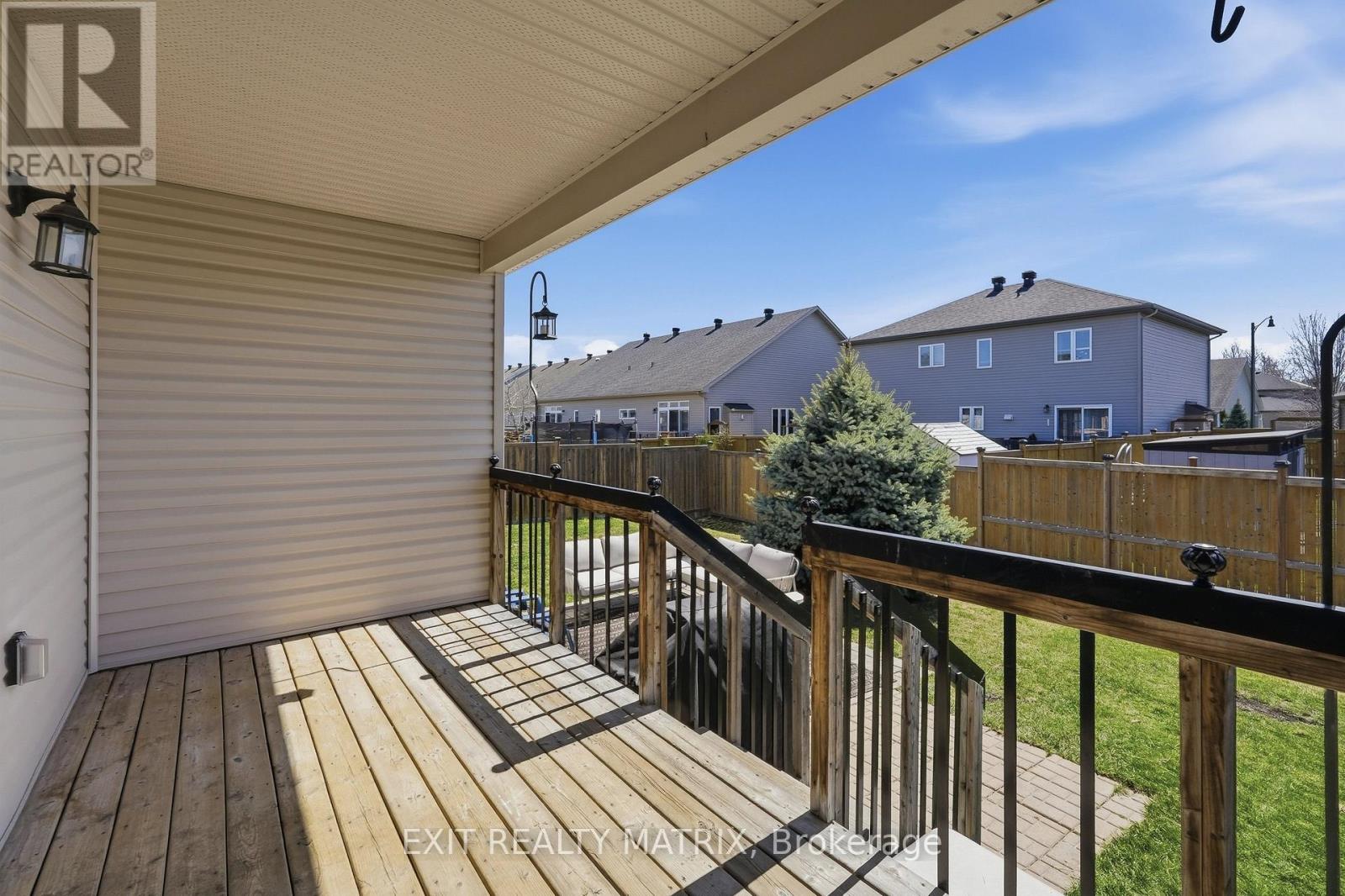 129 ABBEY CRESCENT - 37