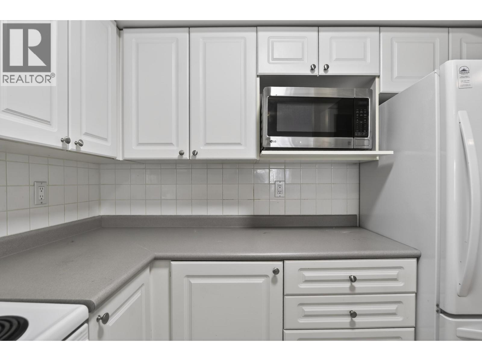 308 2340 HAWTHORNE AVENUE, Port Coquitlam