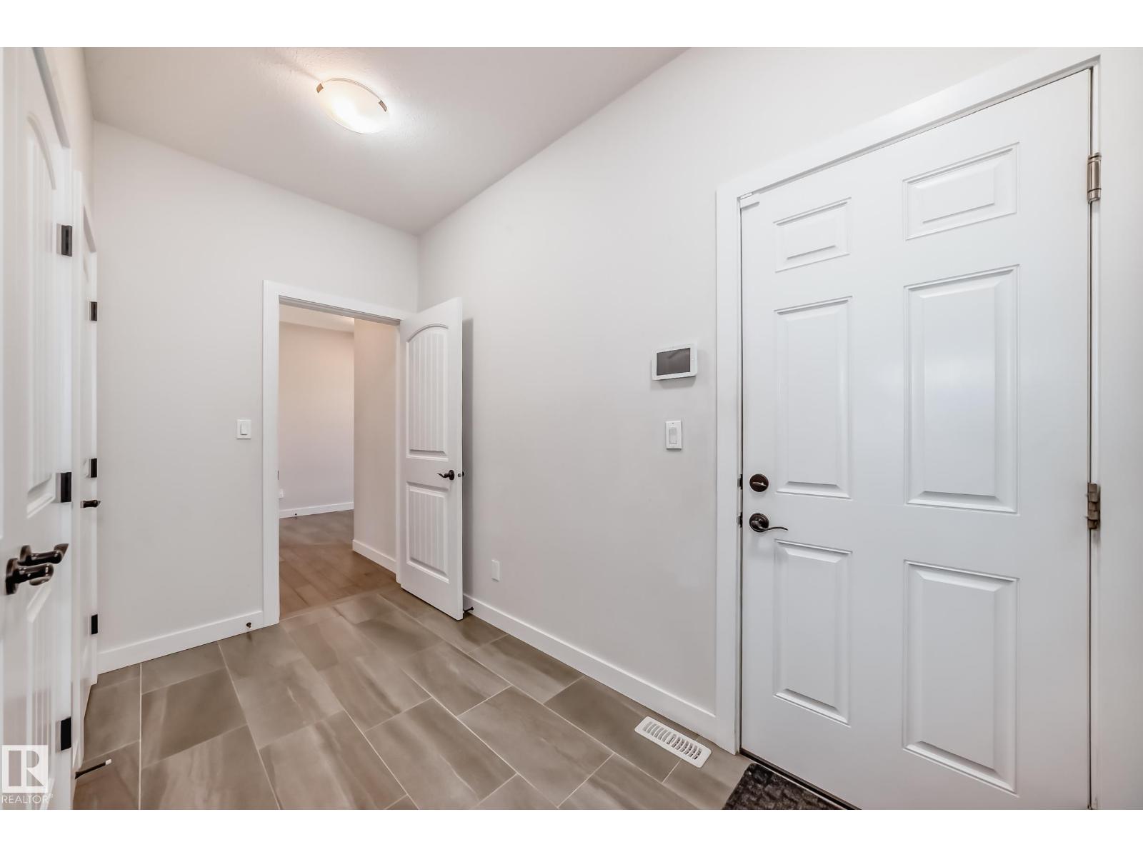6479 ELSTON LO NW, Edmonton