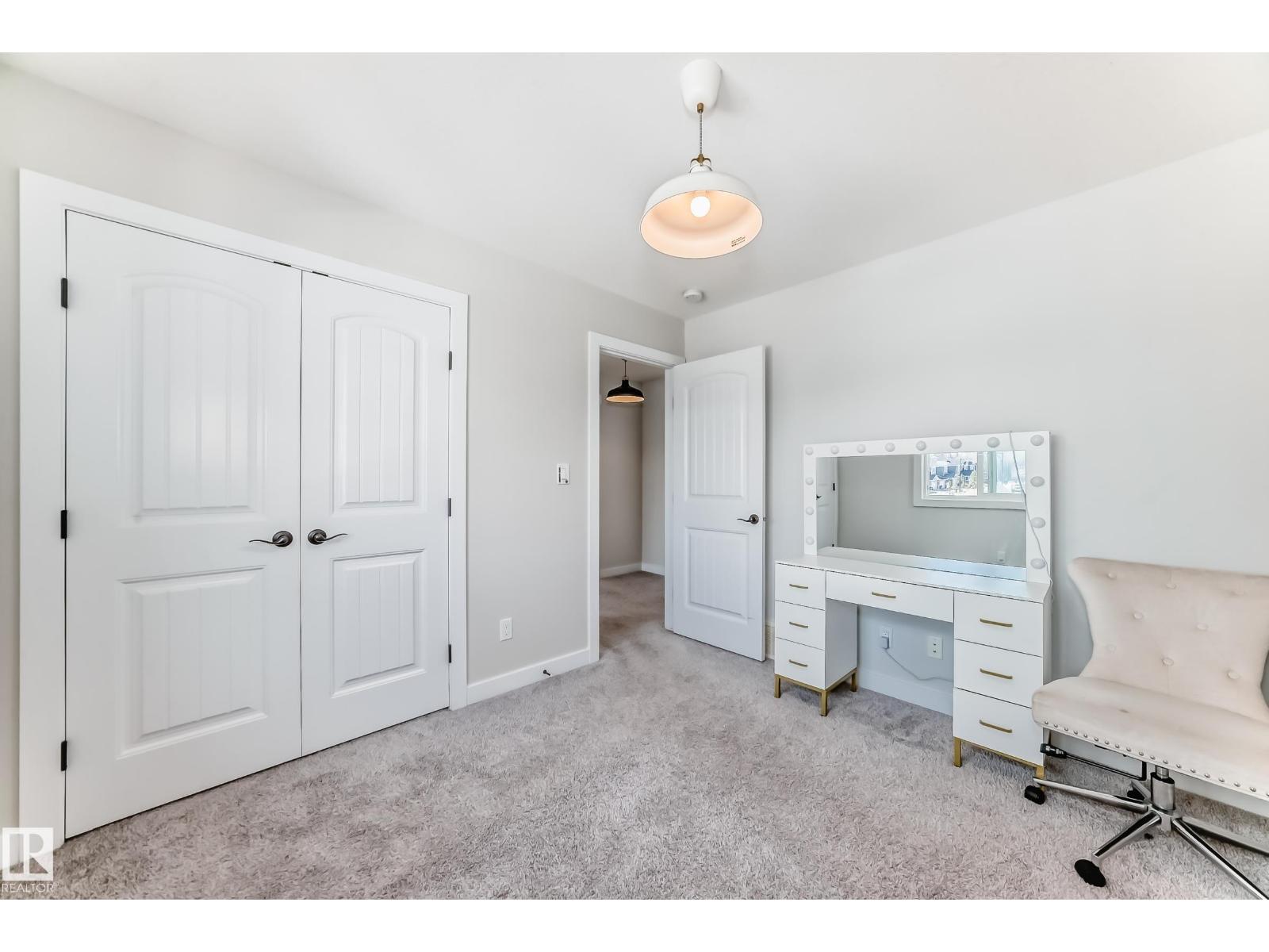 6479 ELSTON LO NW, Edmonton