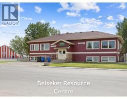91, 87, 83, 79, 55 Clover Crescent, Beiseker, AB T0M0G0 Photo 15