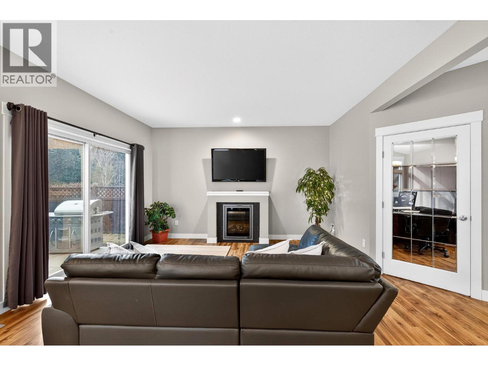 #44 3293 Broadview Road - 3