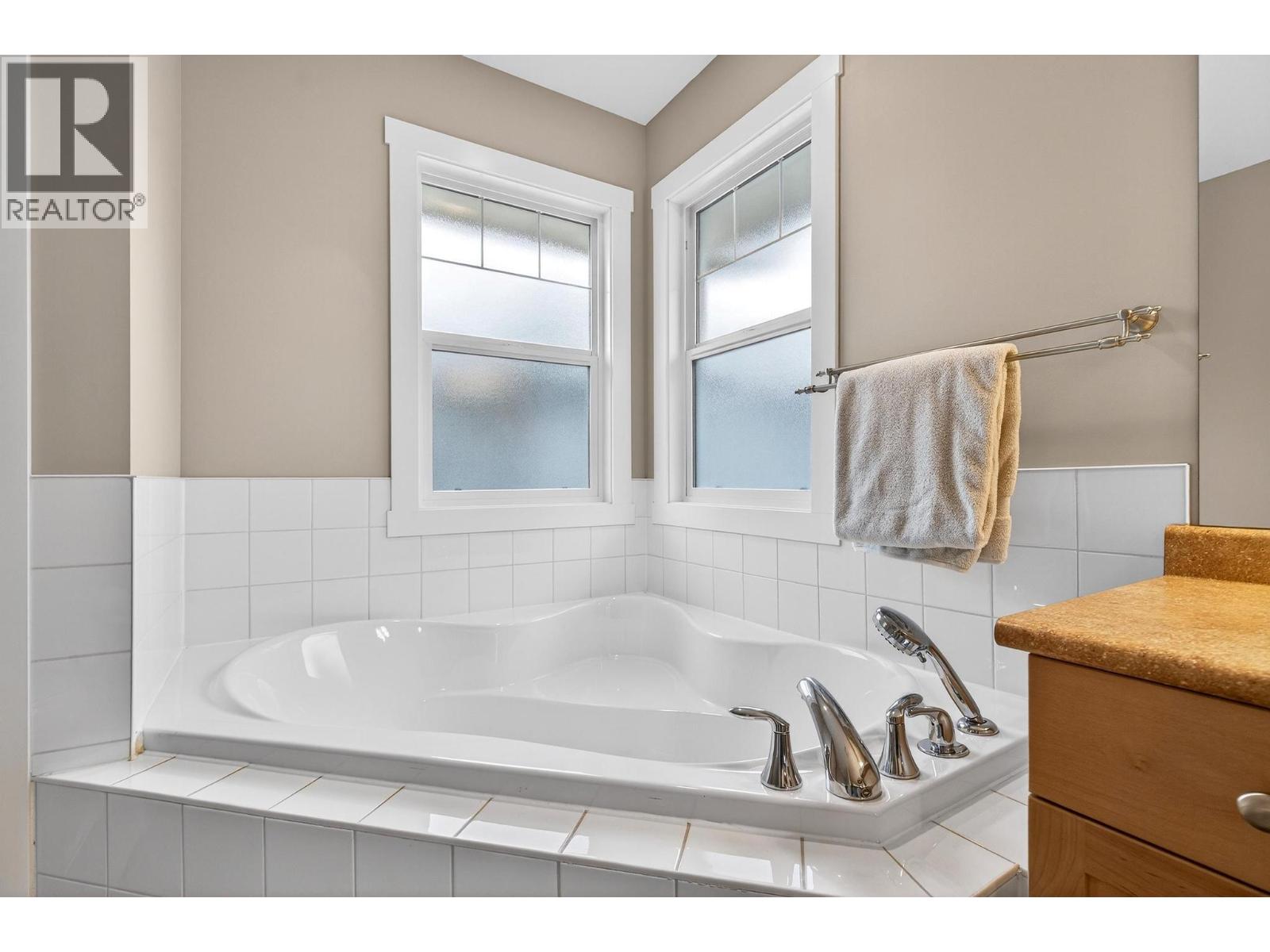 #44 3293 Broadview Road - 21