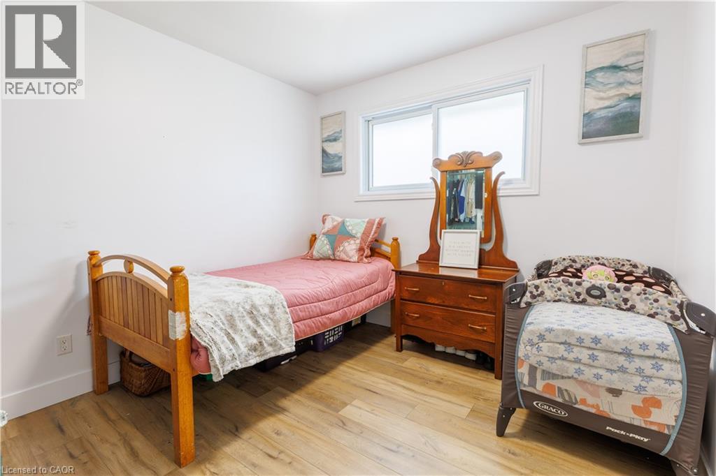 18 SILVERDALE Crescent, London, Ontario, N5Z4A4 — Photo 13