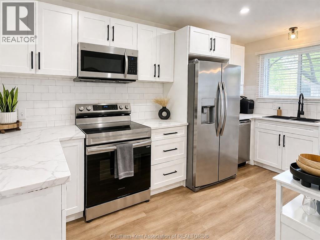 24 Sussex STREET, Chatham, Ontario, N7L1L8 — Photo 7