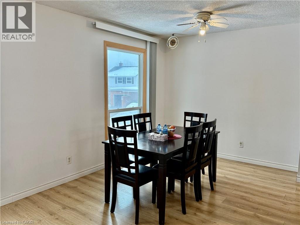 427 KEATS Way Unit# 2, Waterloo, Ontario, N2L5S7 — Photo 8