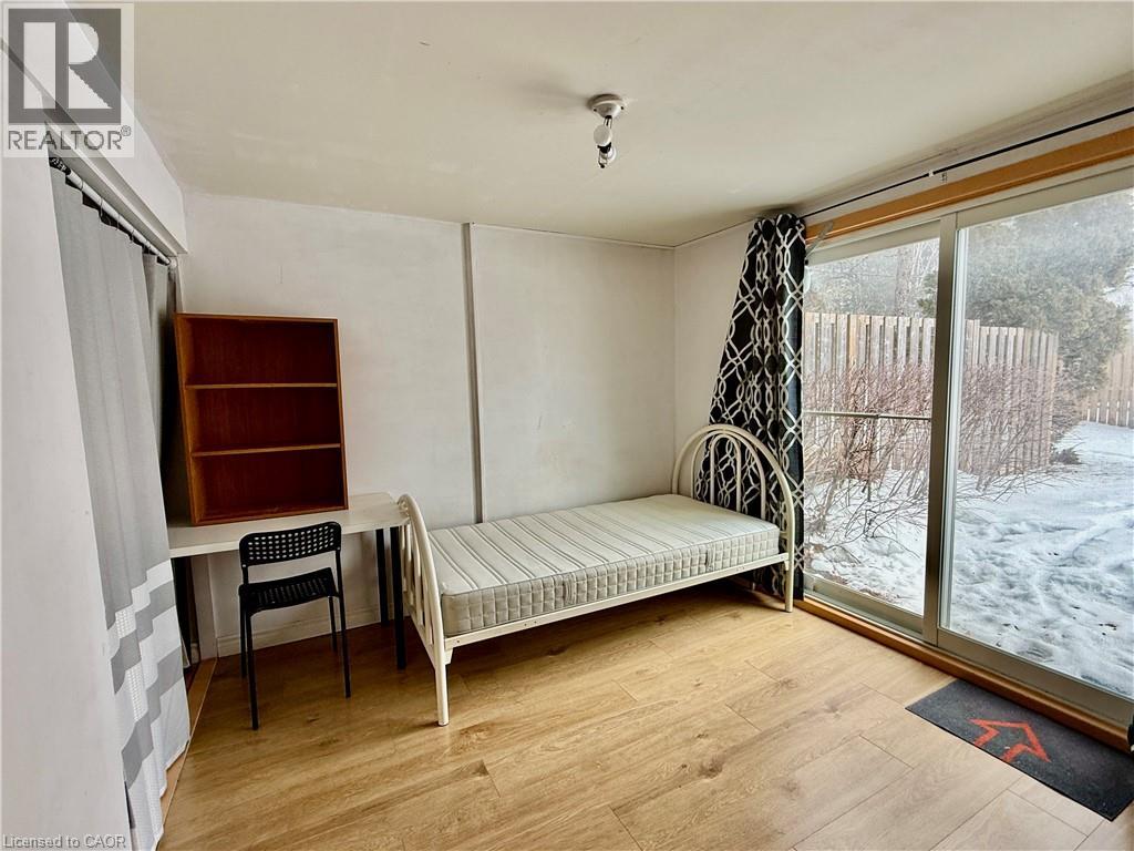 427 KEATS Way Unit# 2, Waterloo, Ontario, N2L5S7 — Photo 18