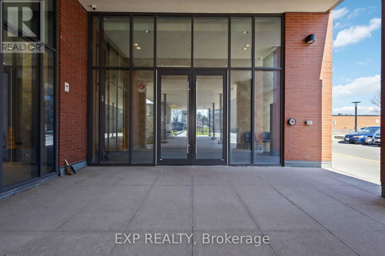 #316 1038 MCNICOLL AVENUE - 4