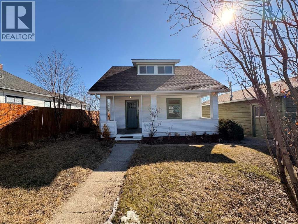2021 23 Avenue, Delburne, Alberta, T0M0V0