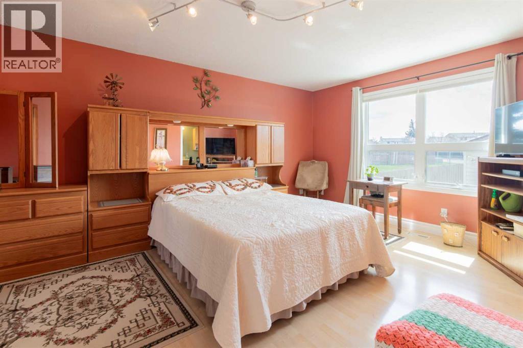 580 McDougall Street — photo 24