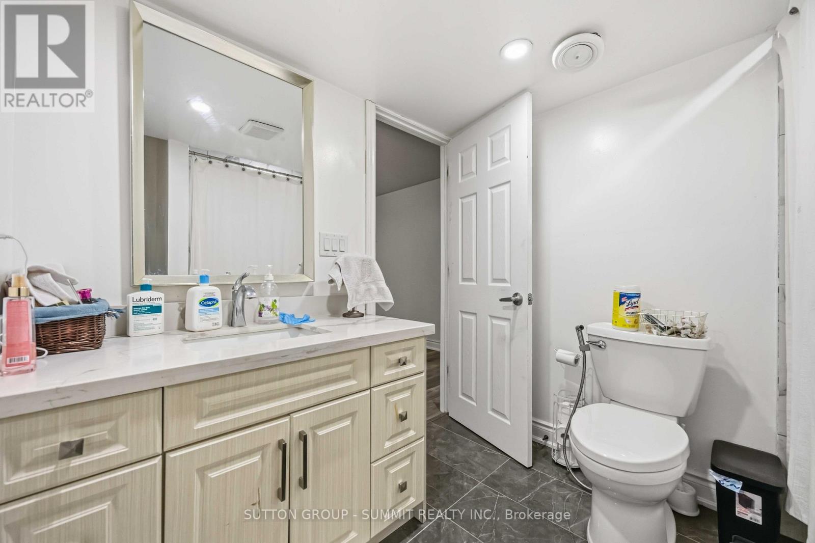 4932 AURORA ROAD - 20