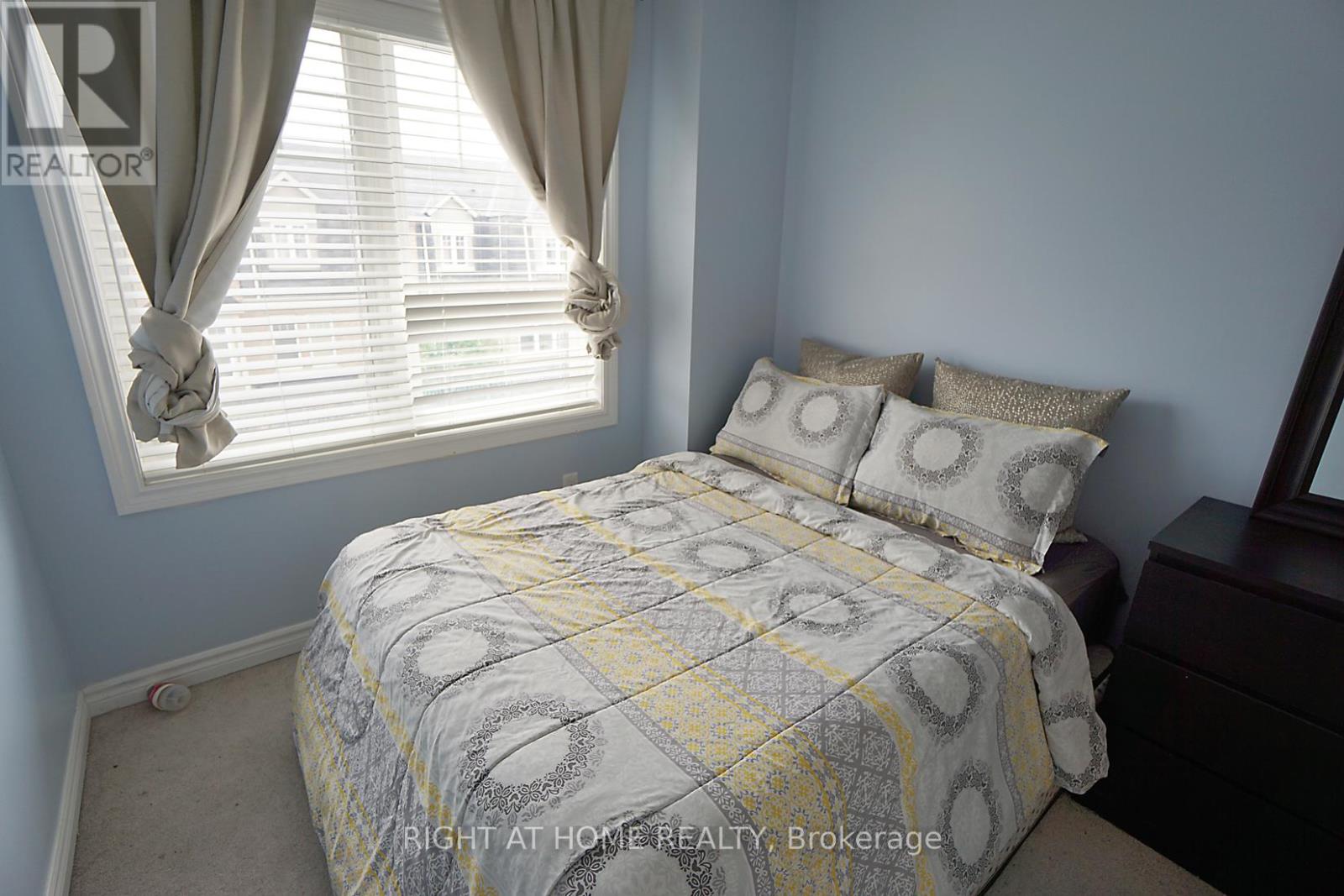 15 MAGDALENE CRESCENT - 28