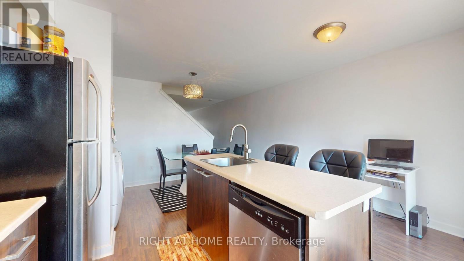 #20 91 COUGHLIN ROAD - 25
