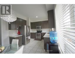15 Magdalene Crescent, Brampton, ON L6Z0G9 Photo 14