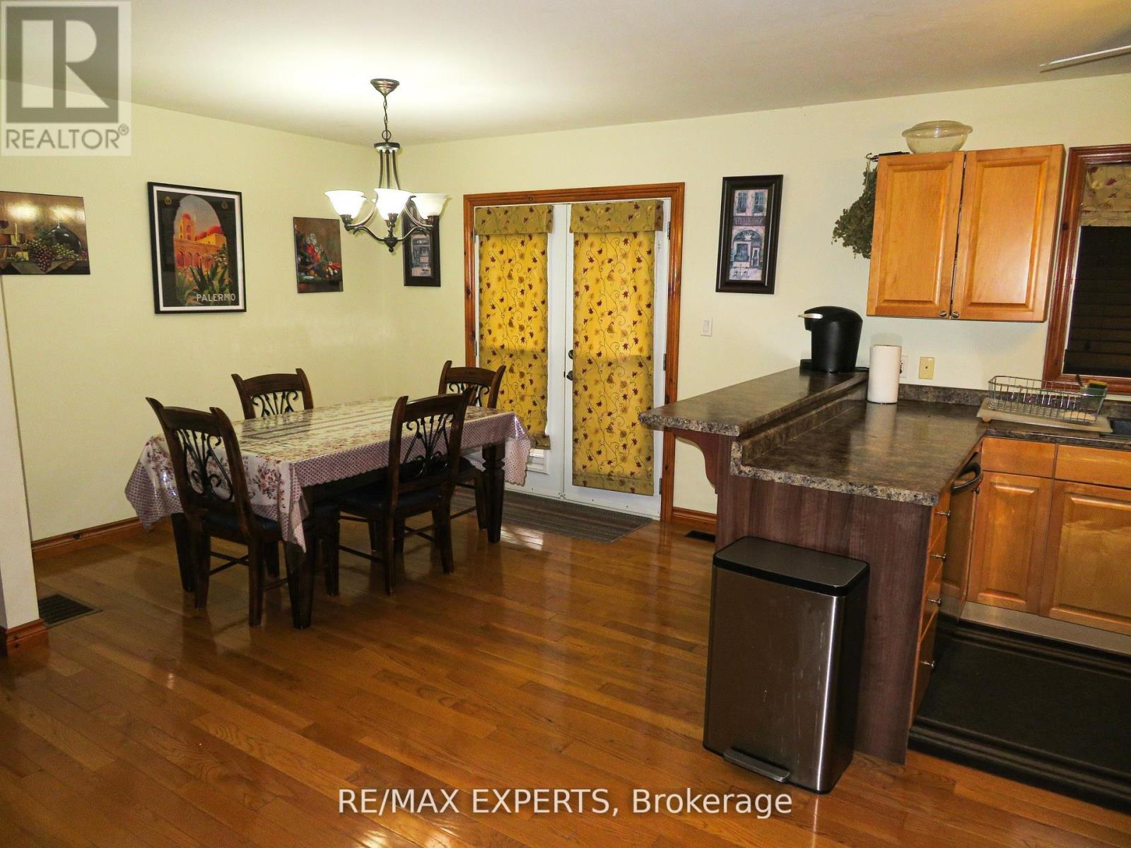 3771 HARRY'S LANE — photo 11