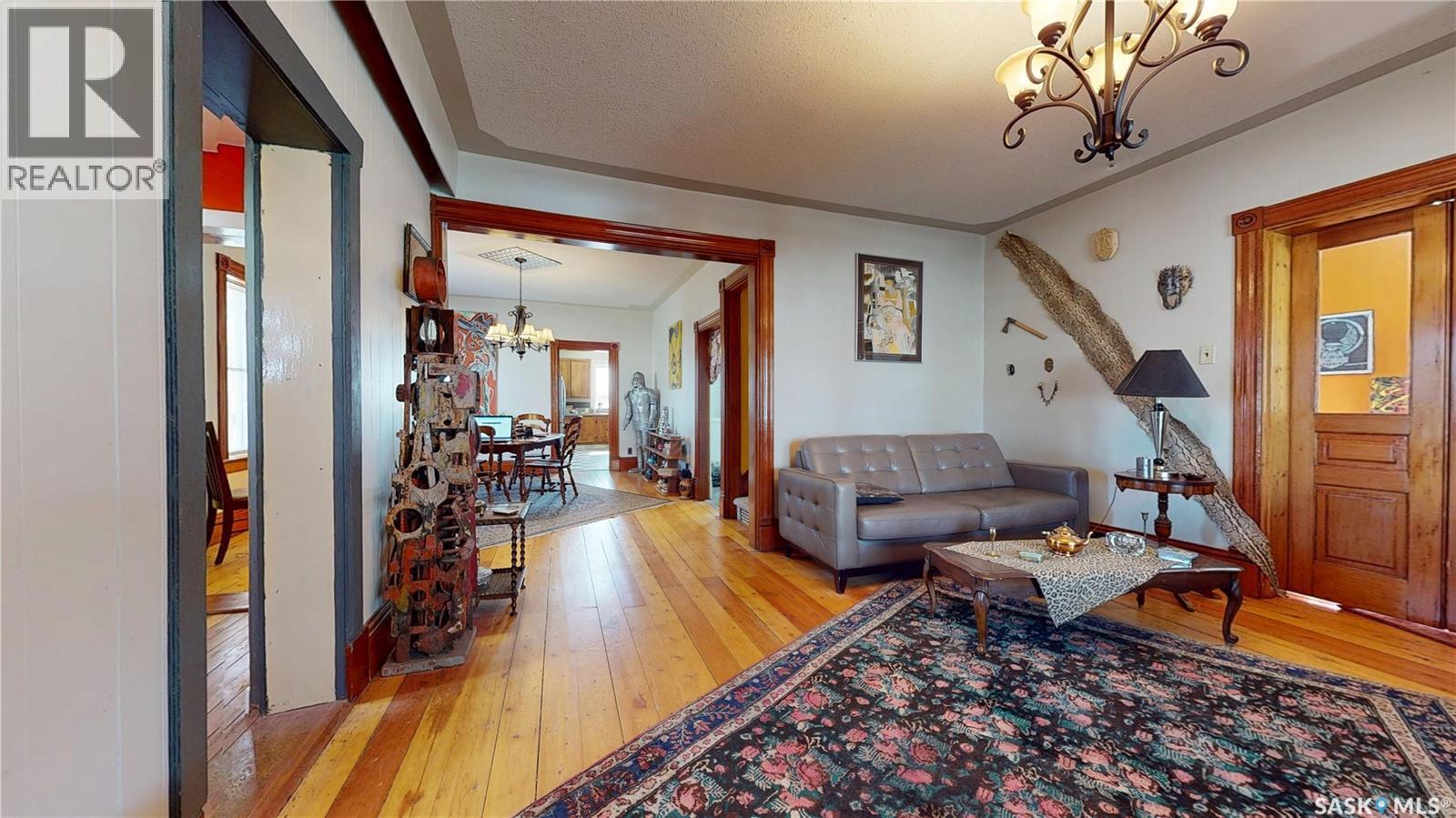402 Jasper STREET - Image 10