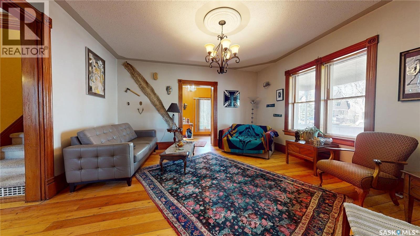 402 Jasper STREET - Image 11