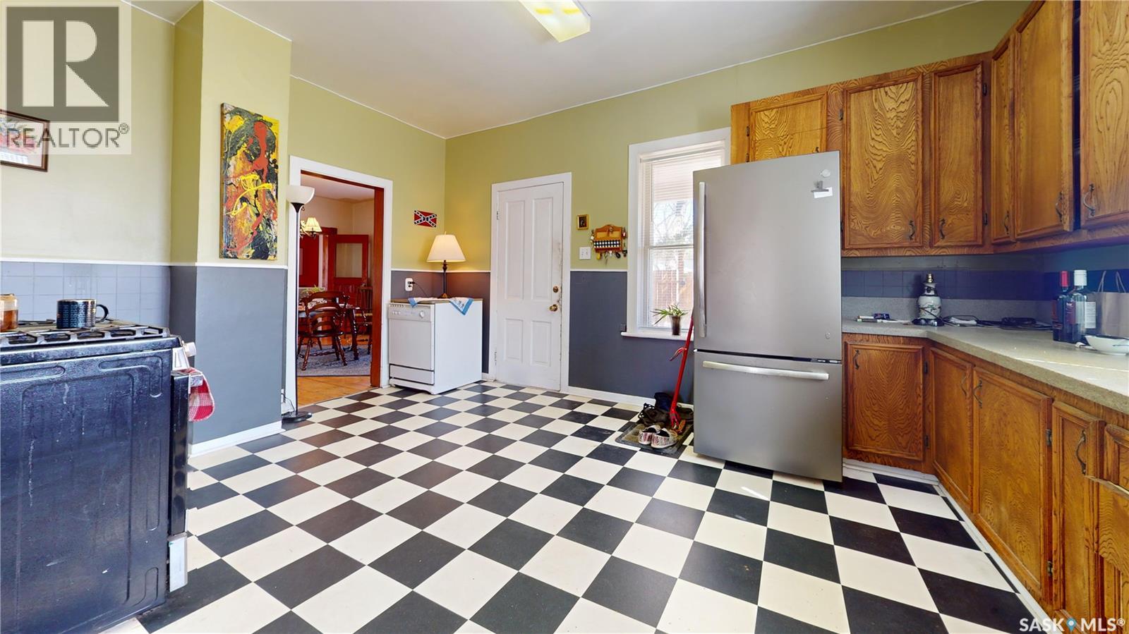 402 Jasper STREET - Image 26